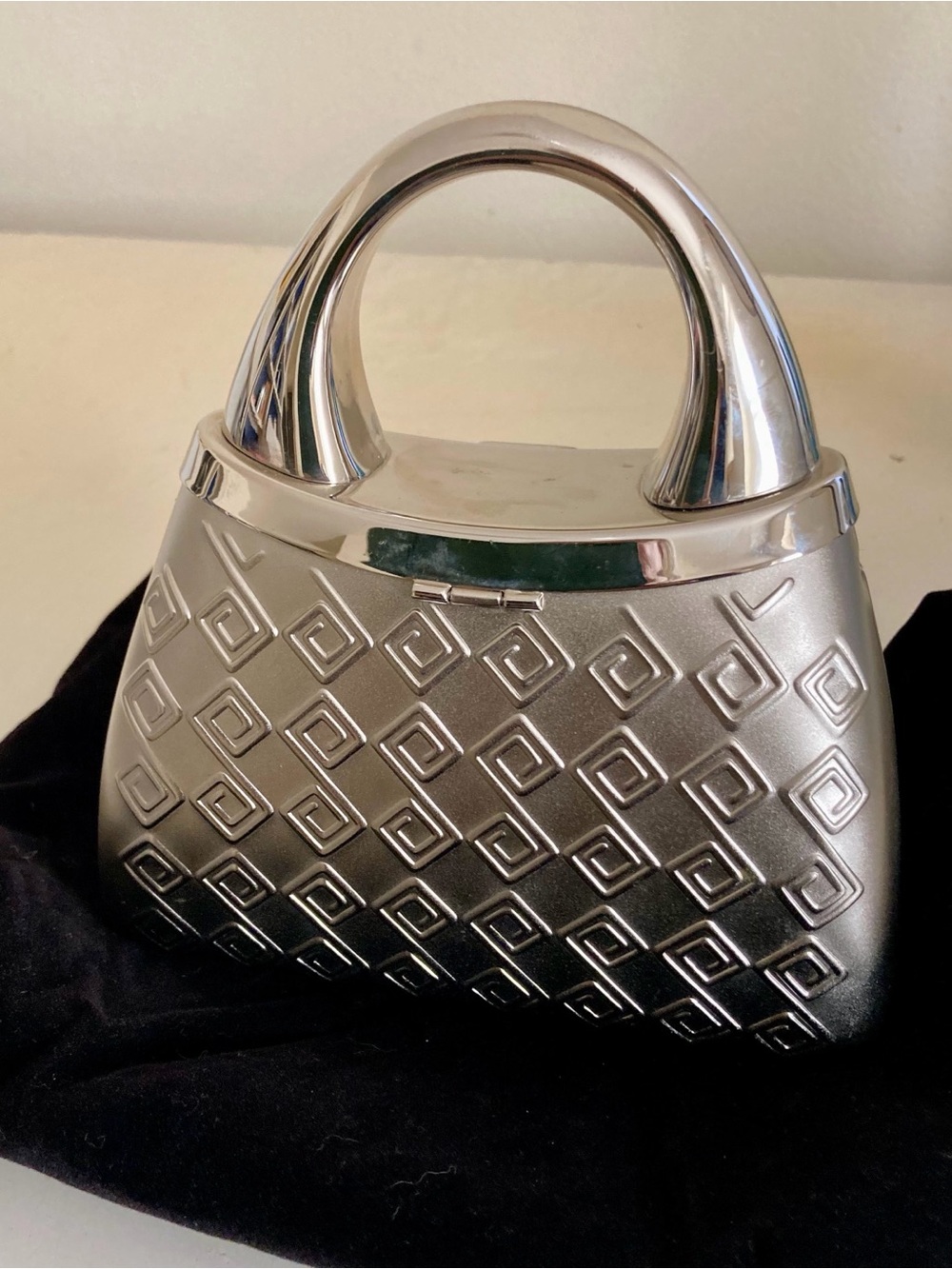 Metallic Silver Geometric Handbag - Elegant Women's Evening Bag